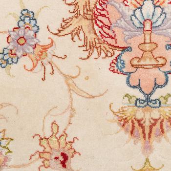 Rug, Tabriz, part silk, approx. 302 x 203 cm.