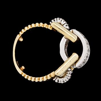 RING, 18k guld med briljantslipade diamanter, tot ca 1.32 ct.