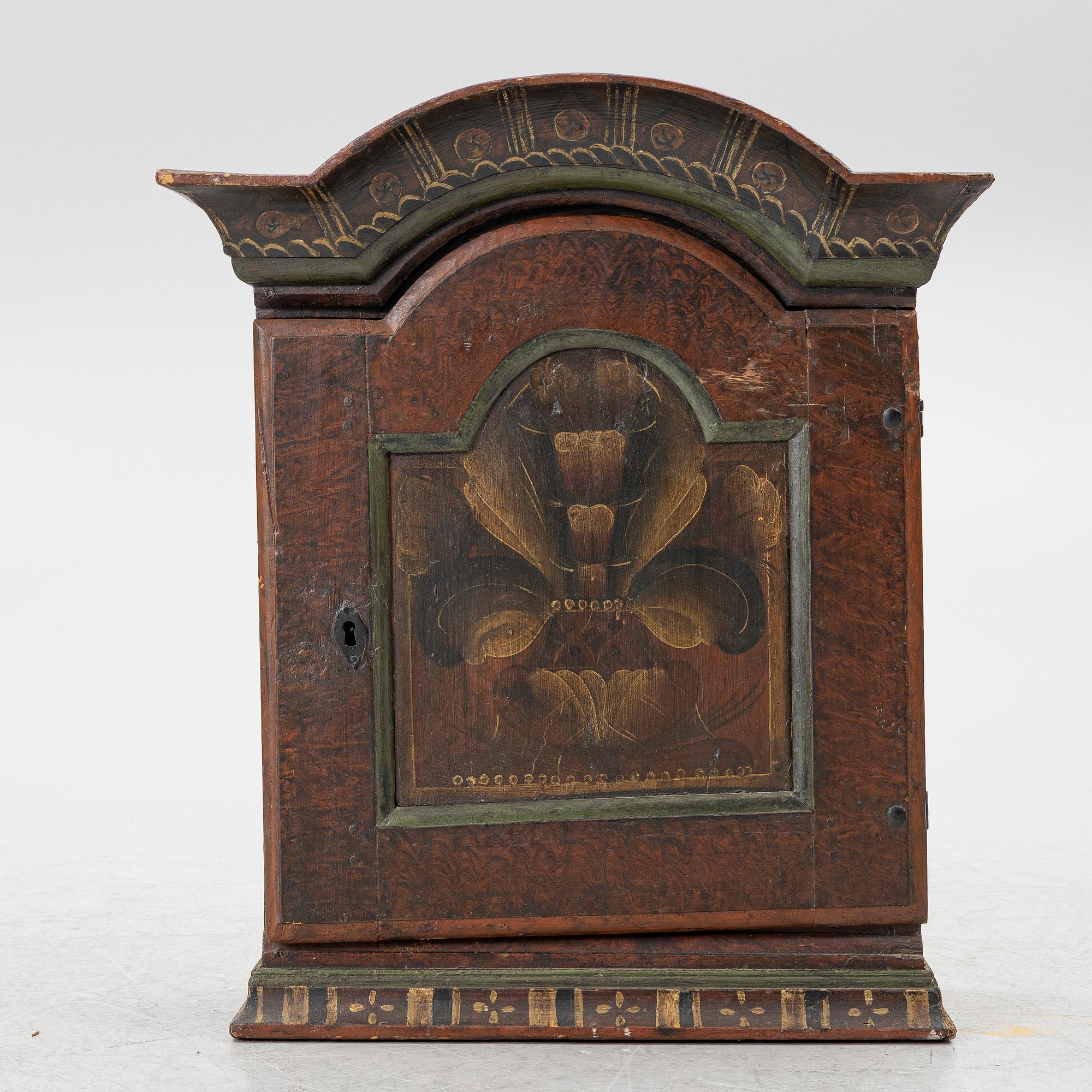 A hanging cabinet, 19th Century.