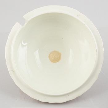 A creamware tureen, Rörstrand, 1920-1938.