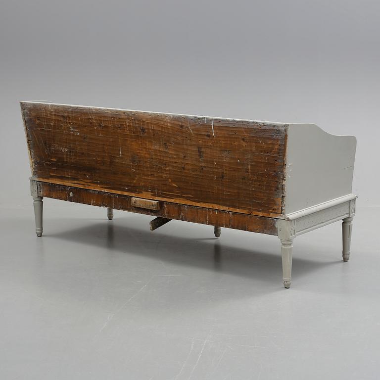TRÅGSOFFA, gustaviansk, 1700-talets slut.