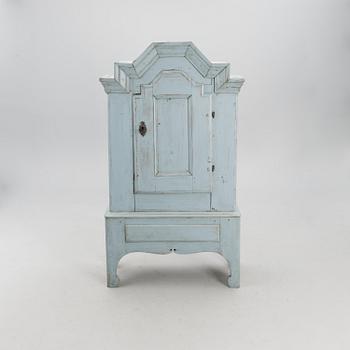 A Baroque style cabinet.