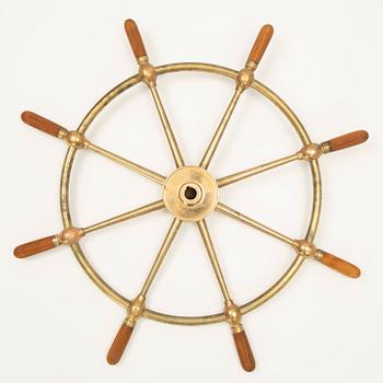 Skeppsratt, mässing och teak, märkt Brown Bros & Co Ltd, Rosebank Ironworks Edinburgh, 1900-tal.