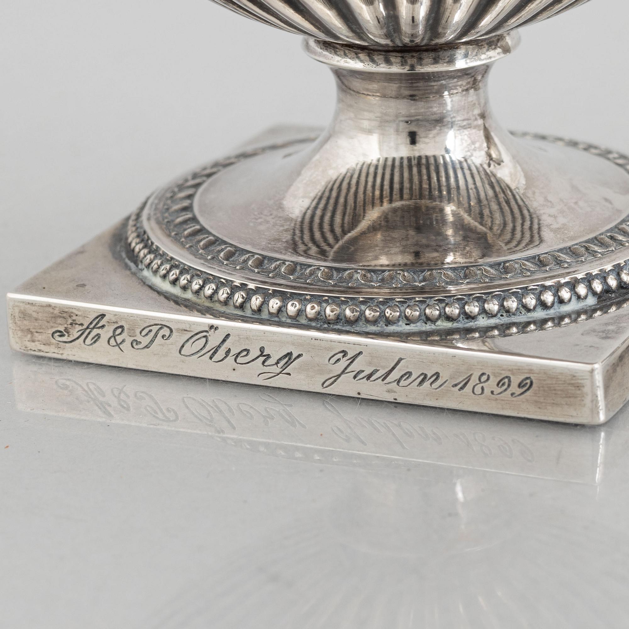 Kaffekanna samt sockerskål, silver, empirestil, GAB, Stockholm 1898-99.