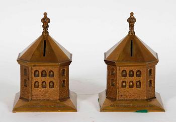 SPARBÖSSOR, 2 st, märkta 14367 o 14368, Göteborgs Sparbank.