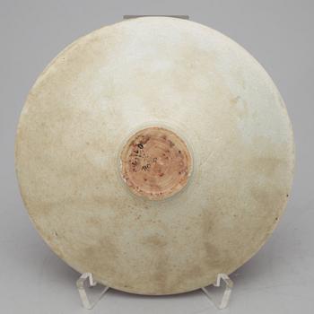 SKÅLFAT, keramik, troligen Yuan dynastin (1279-1368).
