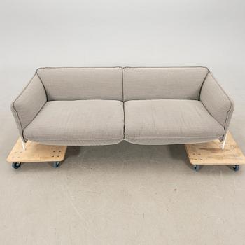 Claesson Koivisto Rune. soffa "Continental" för  Swedese 2000-tal.