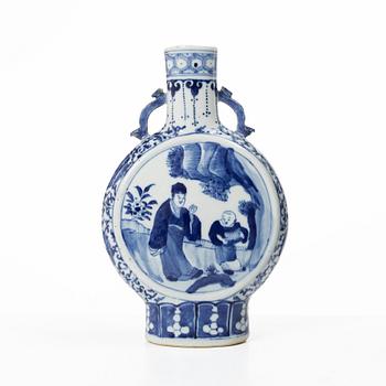 Pilgrimskrus, porslin, Kina, Qingdynastin, 1800-tal.
