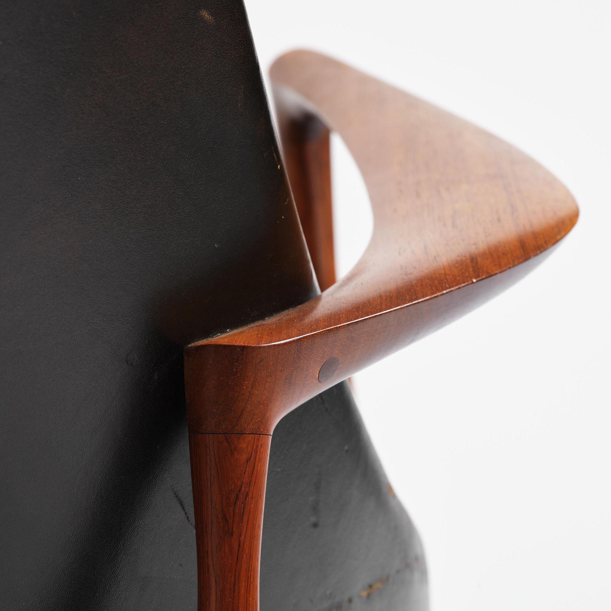 Ib Kofod-Larsen, a rosewood "Elizabeth" easy chair, cabinetmakers Christensen & Larsen, Denmark, 1950s-60s.