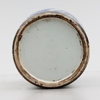 LOCKURNA, porslin, Kina, 1800-tal.