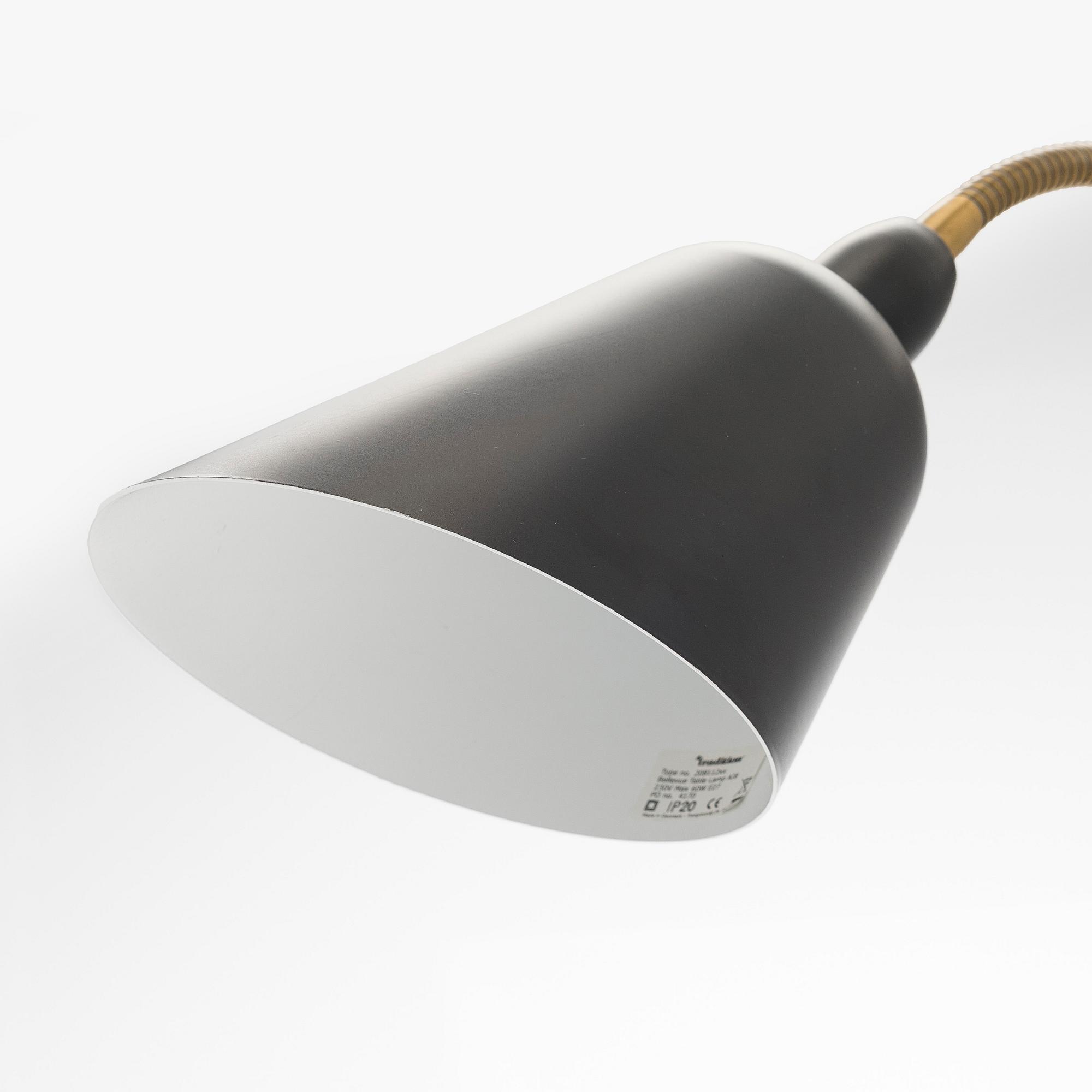 Arne Jacobsen, A model AJ8 Bellevue table lamp,  &tradition. 21st century.