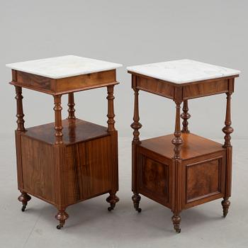 NATTDUKSBORD, två stycken, nyrenässans, 1800-talets slut.