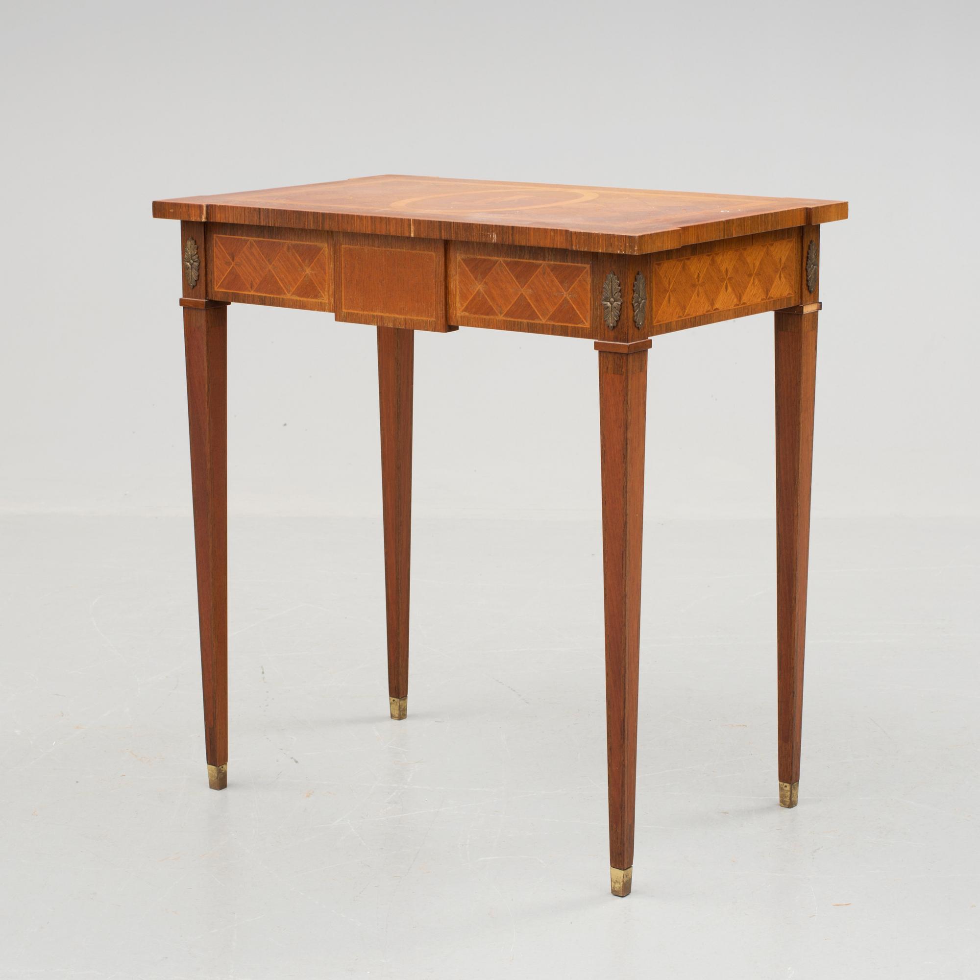 SYBORD, gustaviansk stil, 1900-talets första hälft.