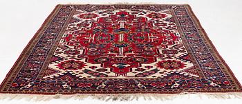 Rug, oriental, approx. 311 x 228 cm.