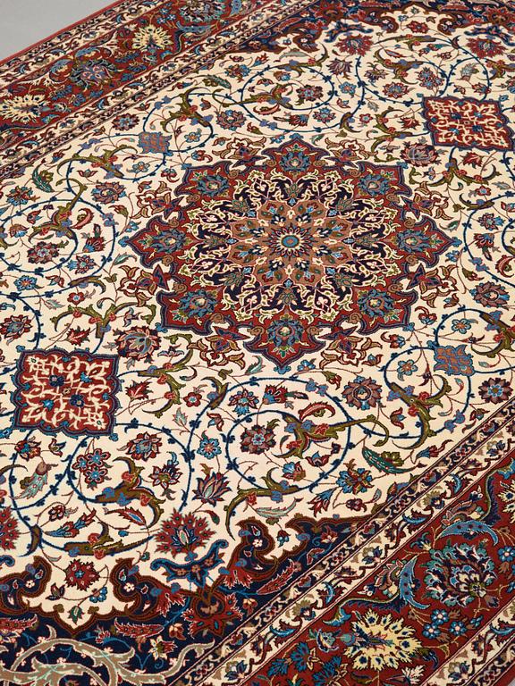MATTA. Old Isfahan. 243,5 x 166 cm (samt ett slätvävt parti på båda kortsidorna).