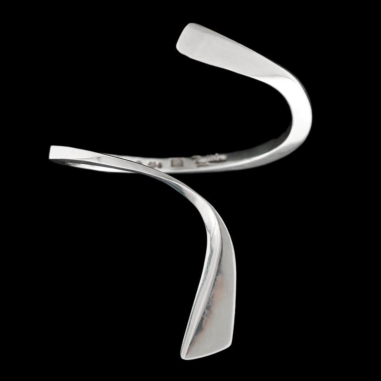 ARMBAND, silver, Ray Urban, Stockholm, 1967. Vikt 48 cm.