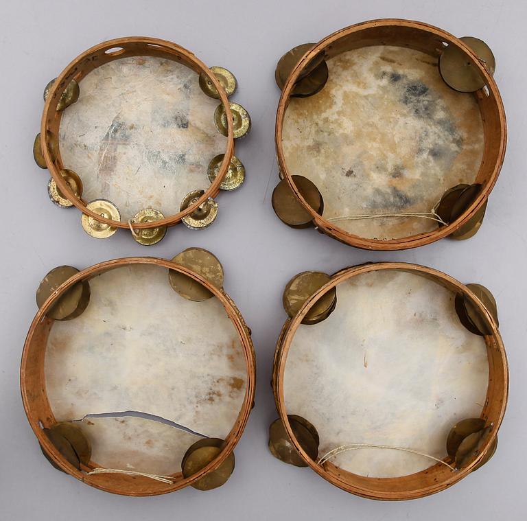 TAMBURINER, 4 st, otydligt signerade, Alger, 1890-tal.