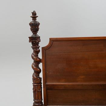 Säng, barockstil, tidigt 1900-tal.