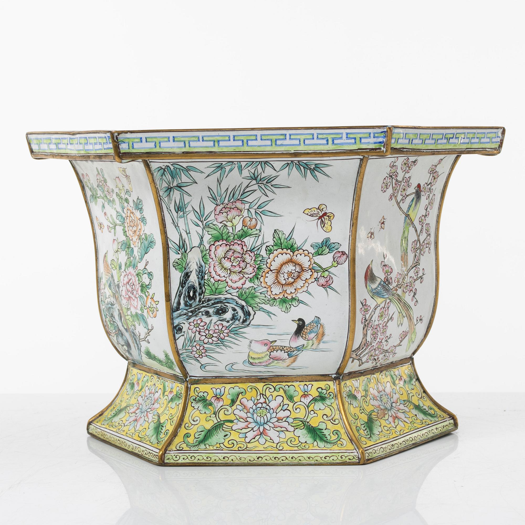 A planter, China, 20th Century.