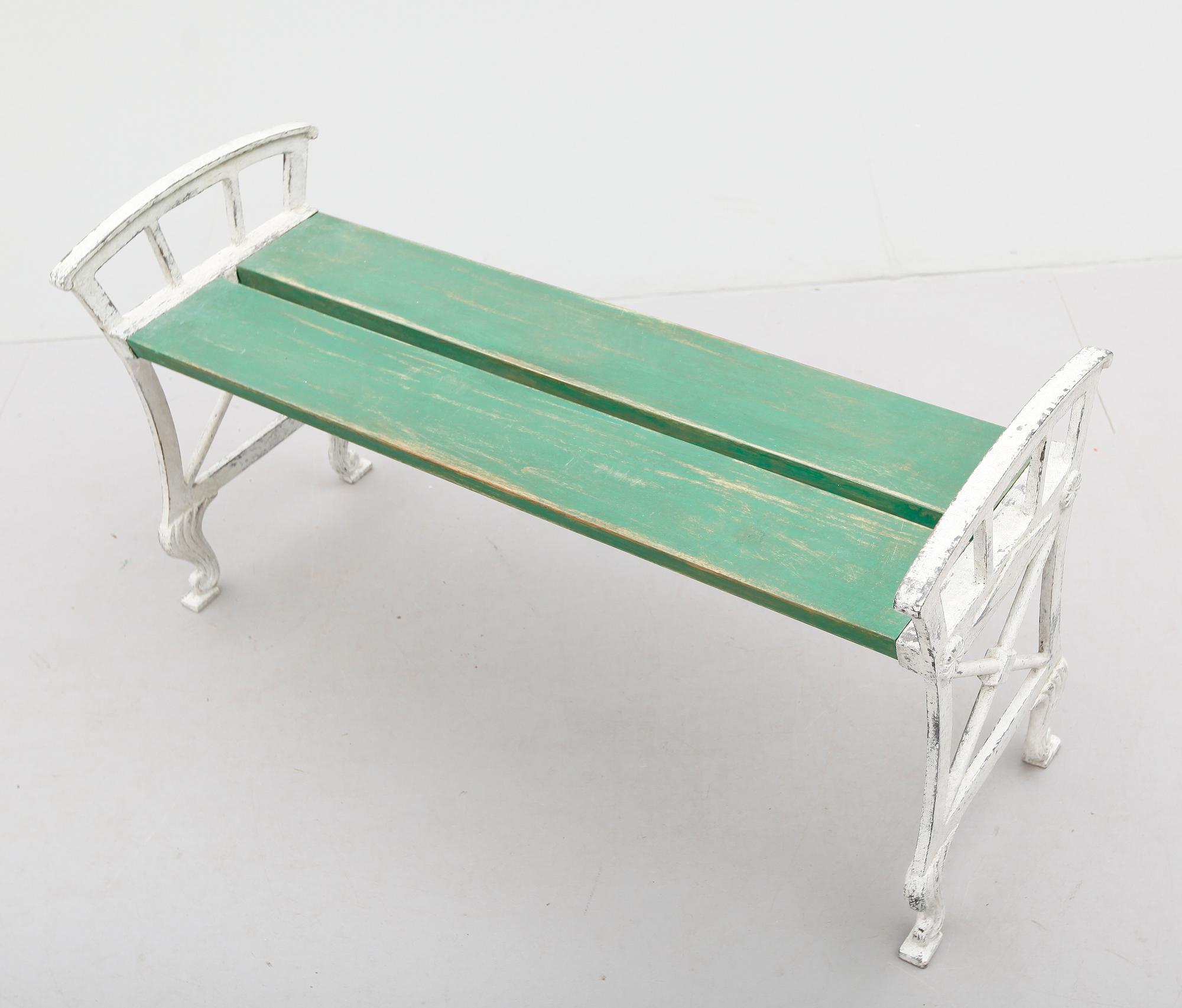 TRÄDGÅRDSBÄNK, Folke Bensow, Näfvekvarn.