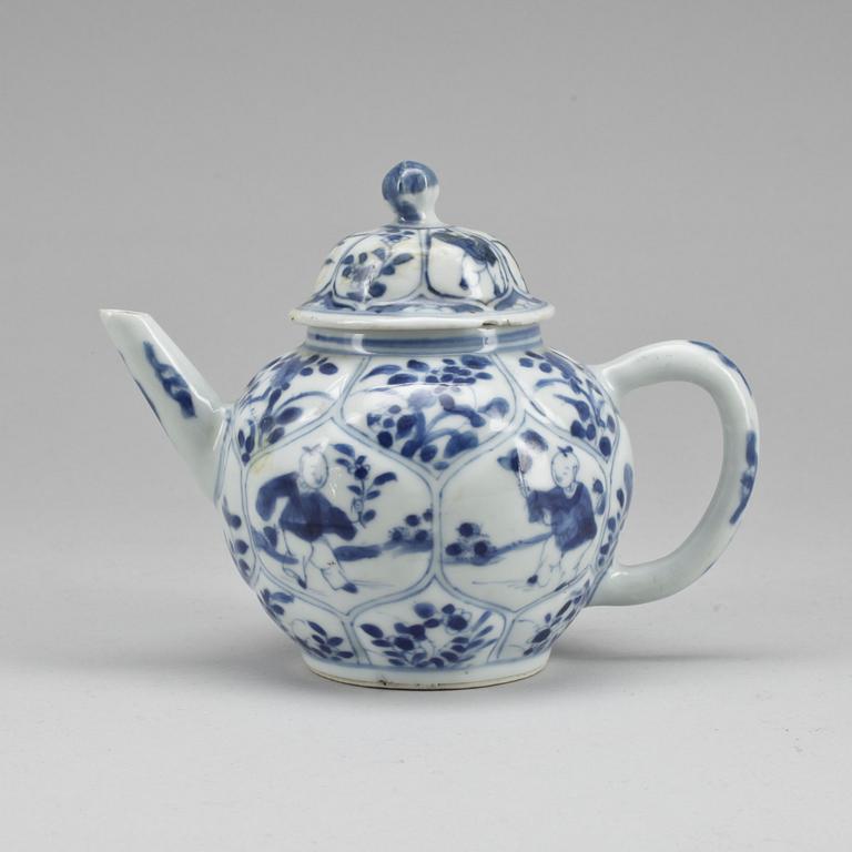 KANNA, porslin, Kina, Kangxi, (1662-1722).