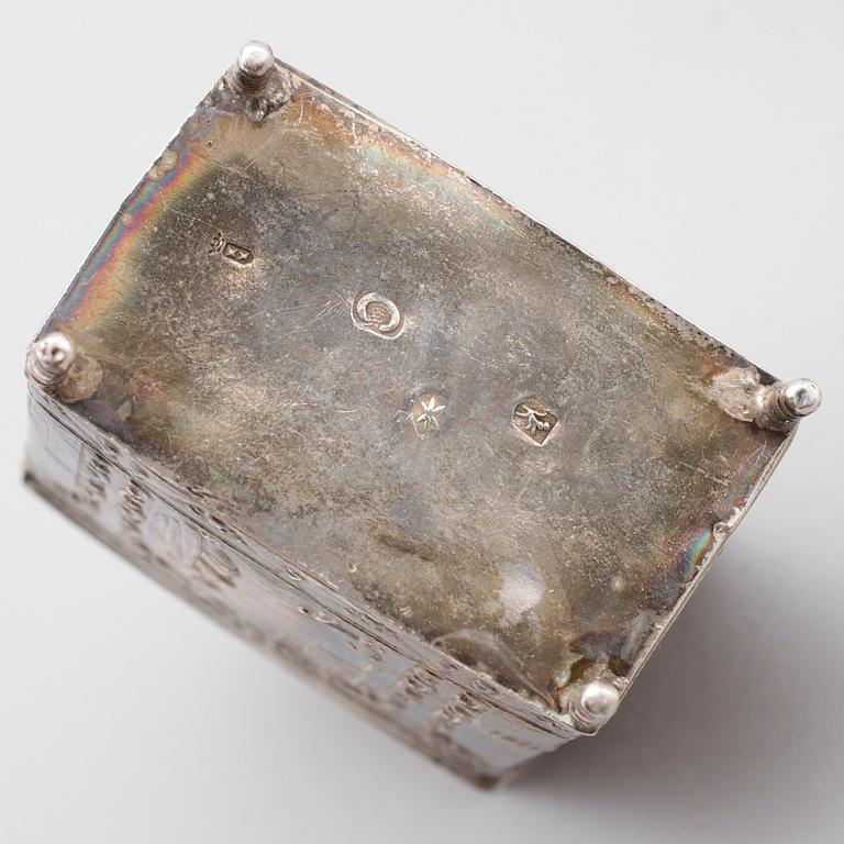SILVERFÖREMÅL, 5 delar, 1800-/1900-tal. Vikt ca 281 gram.
