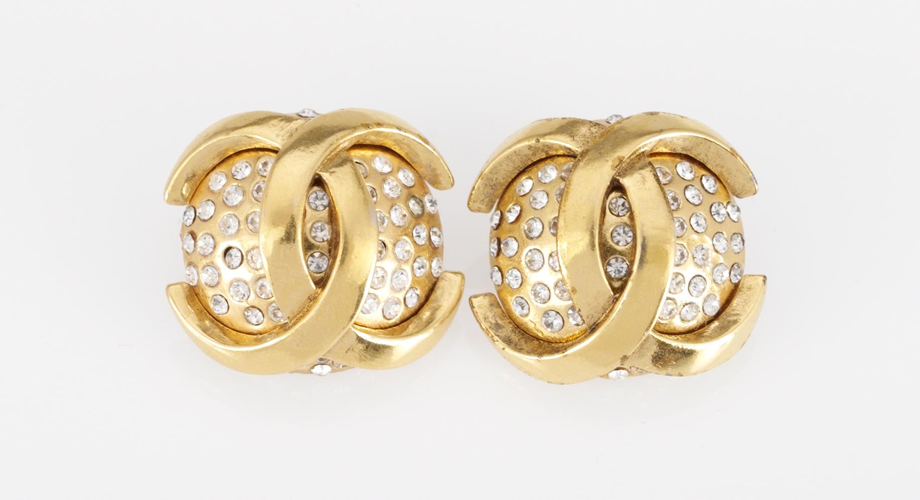 A pair of Chanel earclips.