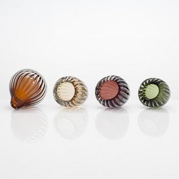 Kaj Franck, konstglas, 4 st, "Kaisla", signerade K. Franck, Nuutajärvi Notsjö, 1950-tal.