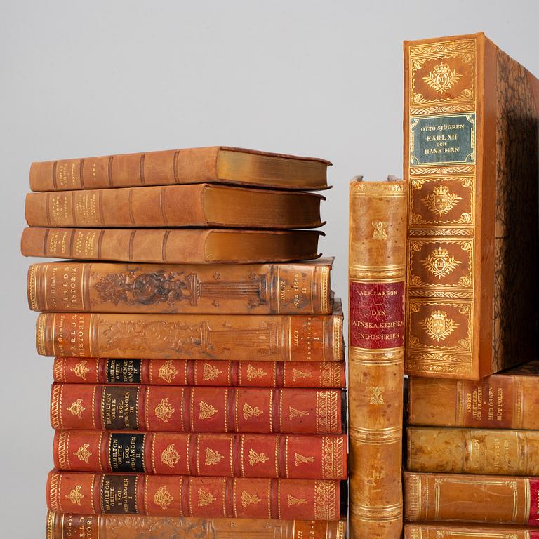 42 swedish books, first half of the 20th century.