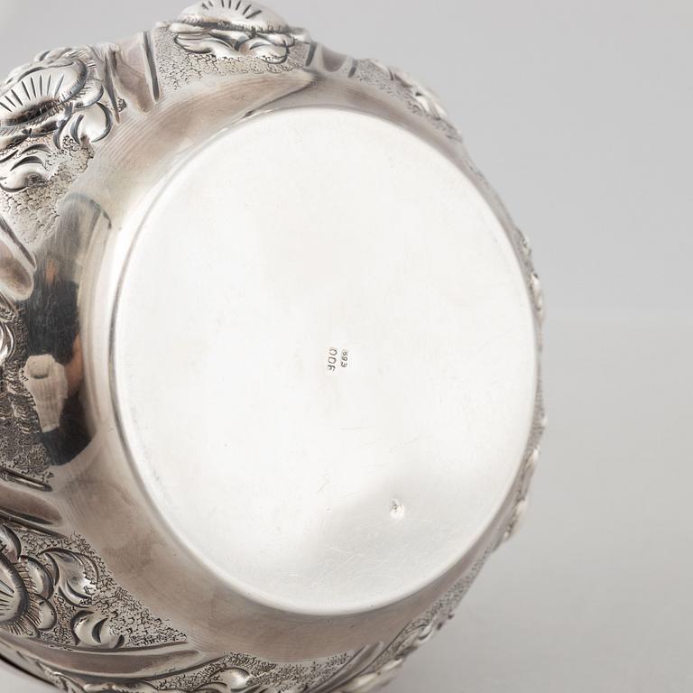 Dosa med lock, silver, 1900-tal.