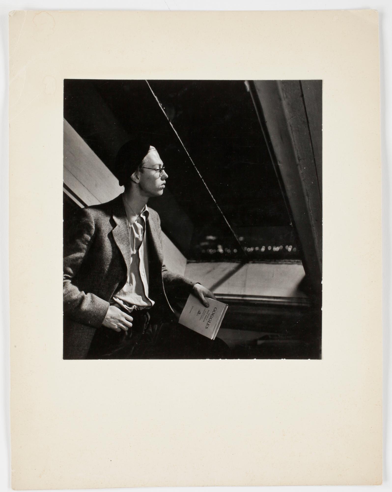 HANS HAMMARSKIÖLD, Silvergelatinfotografi, porträtt av Rune Hassner.