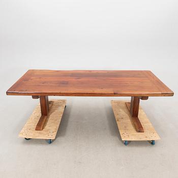 Modern Chinese-made table.