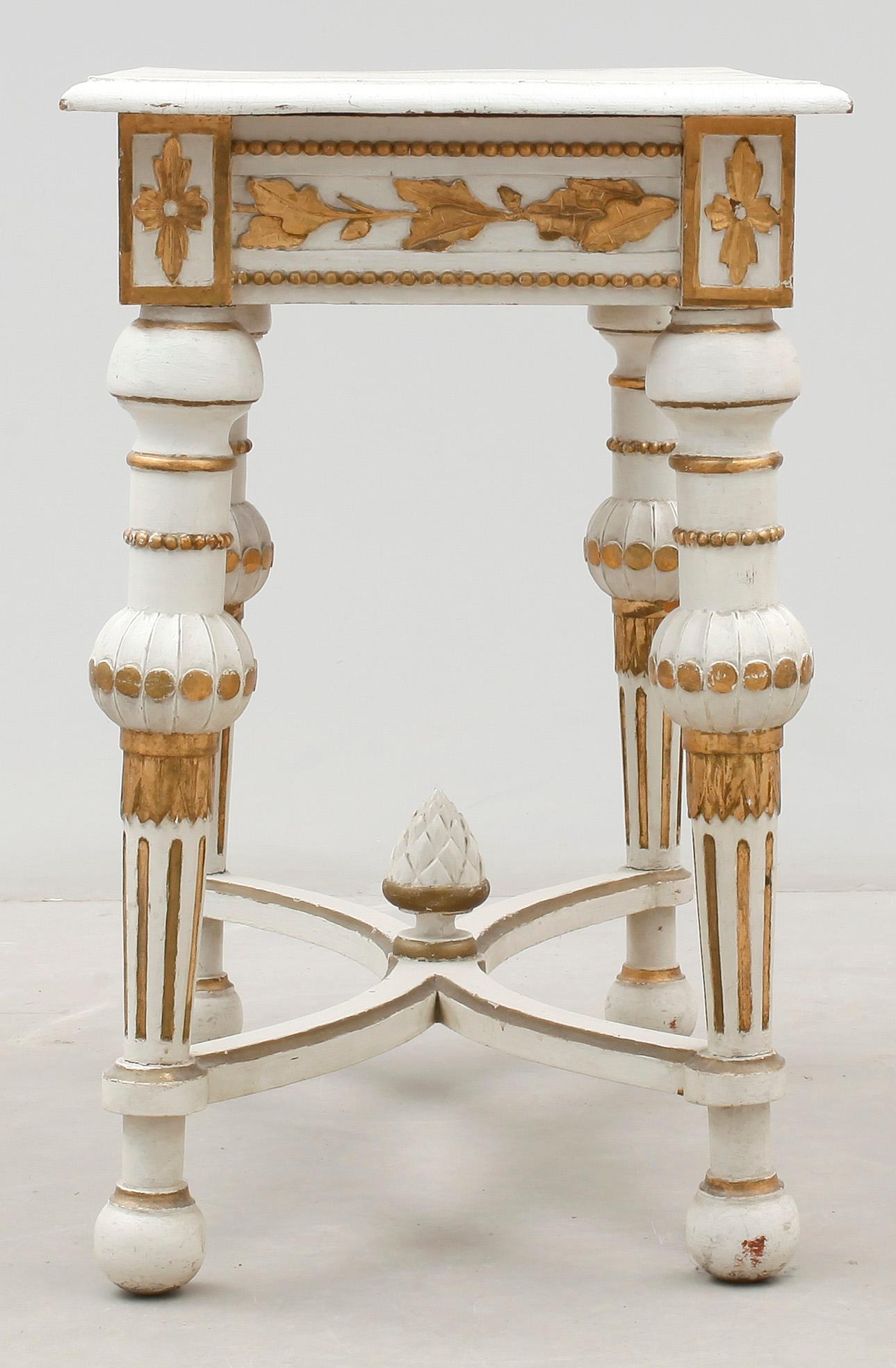 BORD, gustaviansk stil, 1900-talets första hälft.