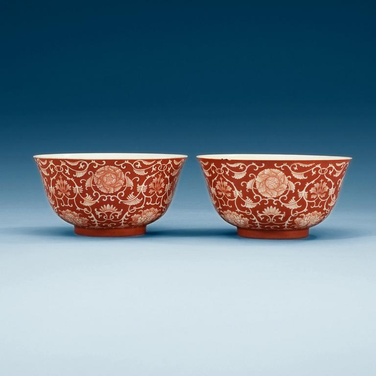 A pair of coral red bowls, Late Qing dynasty with Daoguang seal mark.