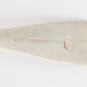 Skedar, 8 st, silver, olika mästare, 17-1800-tal.