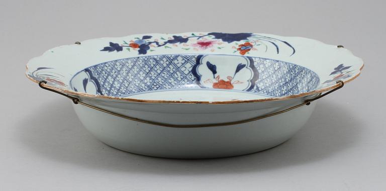 SKÅLFAT, porslin, Kina, 1700-tal.
