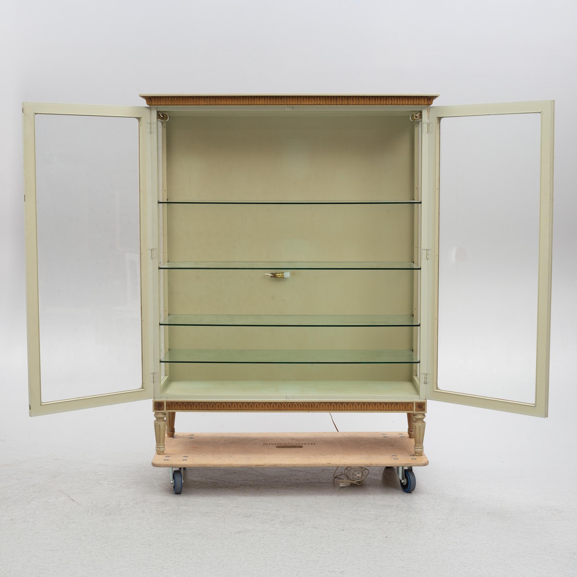 Display cabinet, Gustavian style, mid-20th century.