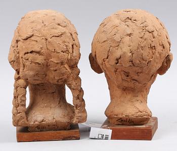FRIDH, TORSTEN. Skulpturer, 2 st, terracotta, sign.