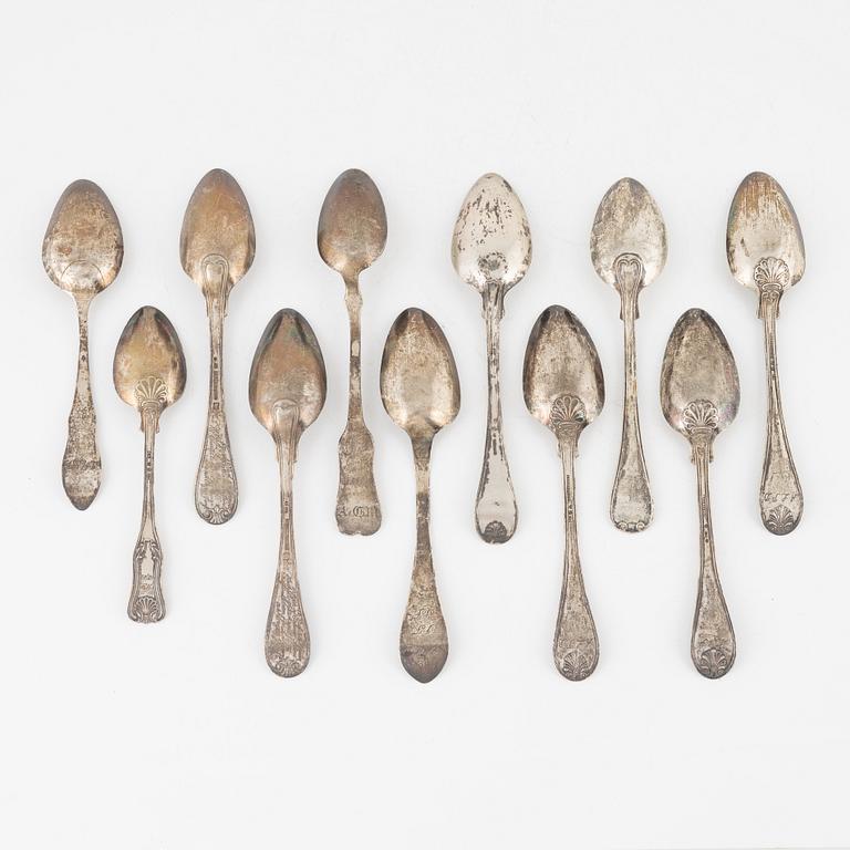 Swedish silver spoons, 11 pcs, including Högstedt, Carlberg, Holm, among others, 1818-1915.