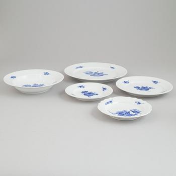 A 103 piece porcelain service, 'Blå blomst', Royal Copenhagen, Denmark.