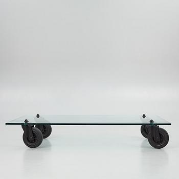 Gae Aulenti, soffbord, "Tavolo con Ruote", Fontana Arte, Italien.