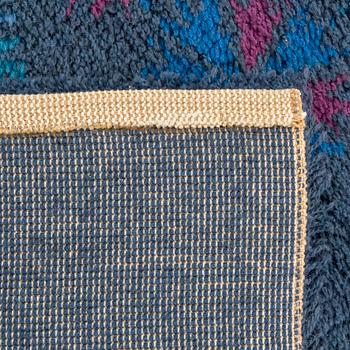 MATTA maskinsydd flossa, 1900-talets mitt ca 192 x 141 cm.