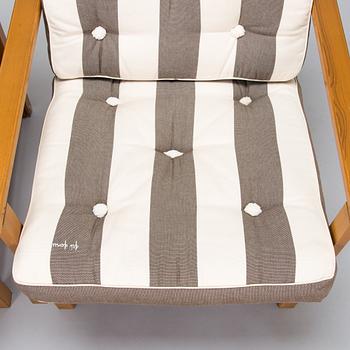 Elsa Stackelberg, a garden table and a pair of garden chairs, Fri Form, Edsbruk, Sweden, late 20th century.