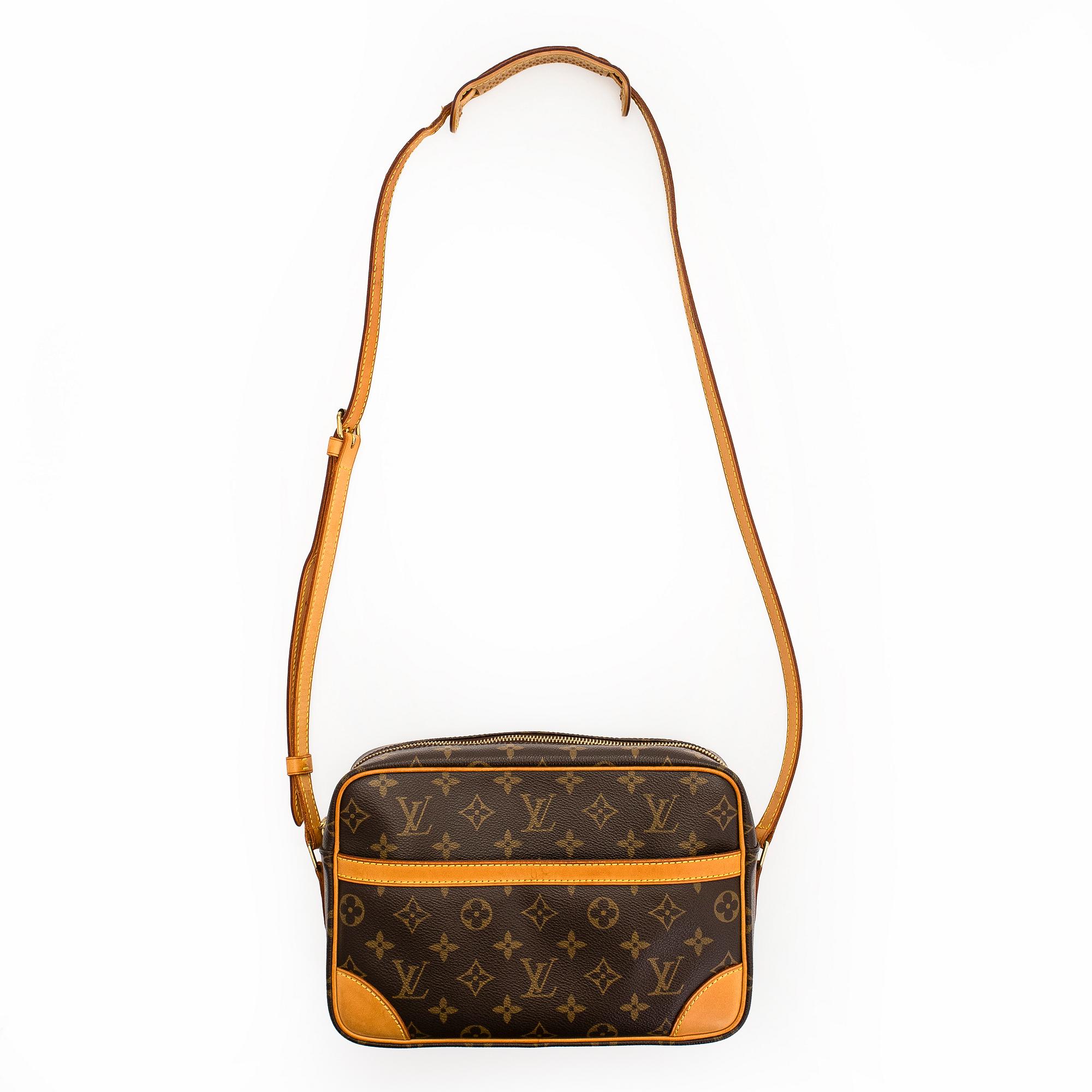 Louis Vuitton, a Monogram Canvas 'Trocadero 27' Bag.