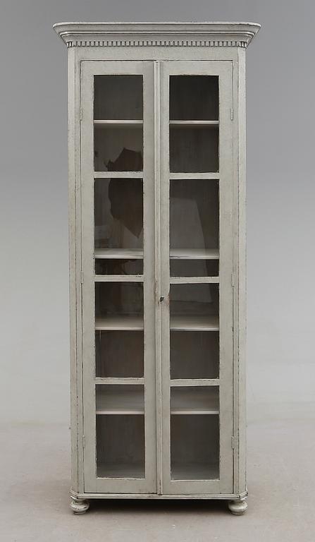 VITRINSKÅP, 1800-talets senare del.