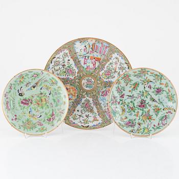 A Kanton porcelain dish and two porcelain plates, China, 19th century.