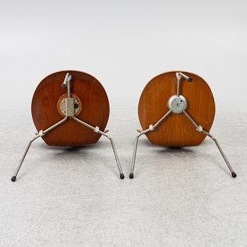 Arne Jacobsen, four 'Ant' chairs, Fritz Hansen, Denmark, 1950s/60s.