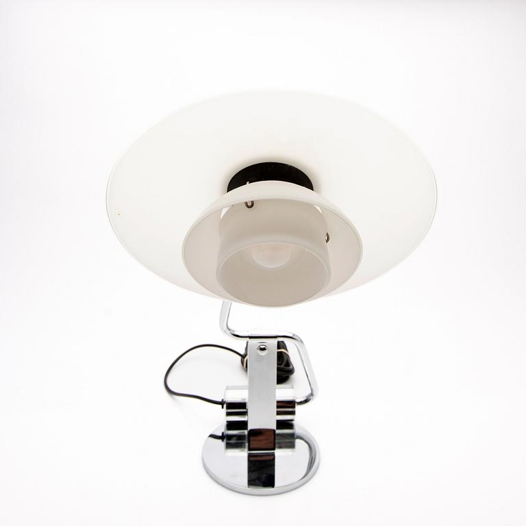 Poul Henningsen, pianolampa/kiplampa, "PH2/1", Louis Poulsen, Danmark.