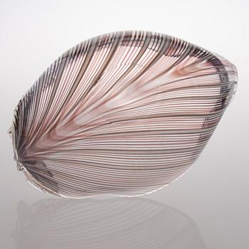 A leaf shaped filigree glass bowl from Venini, Murano.