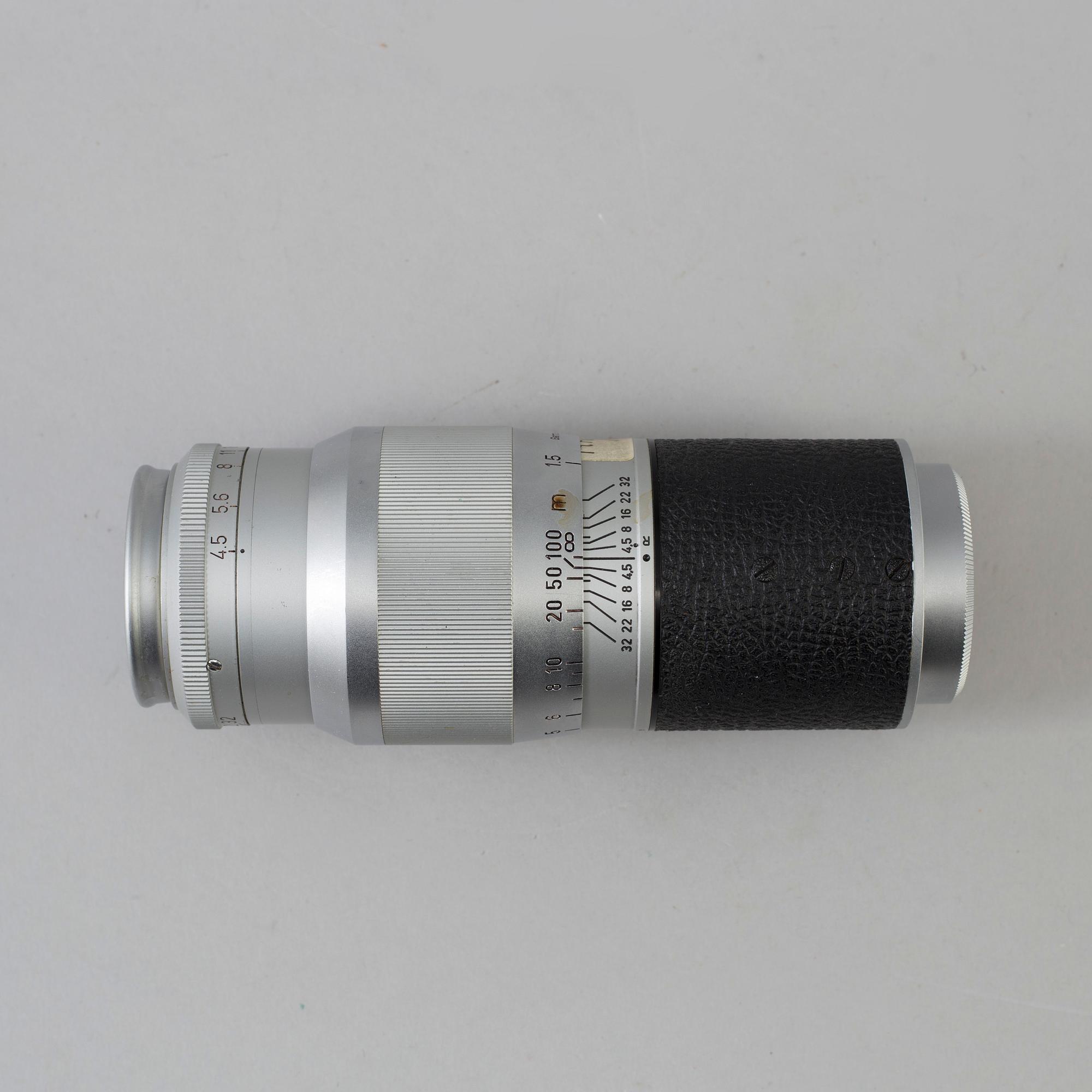 Hektor f=13.5 cm 1:4.5, Elmar f=5 cm 1:3,5, Canon 50mm f:1.8 from Germany and Japan.